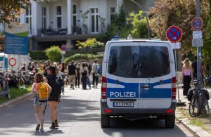 6831669442360466e976a8c4