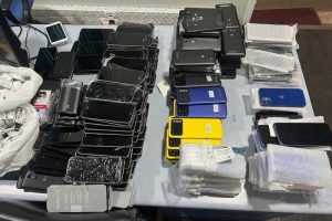 douane-portables-nador2-rotated